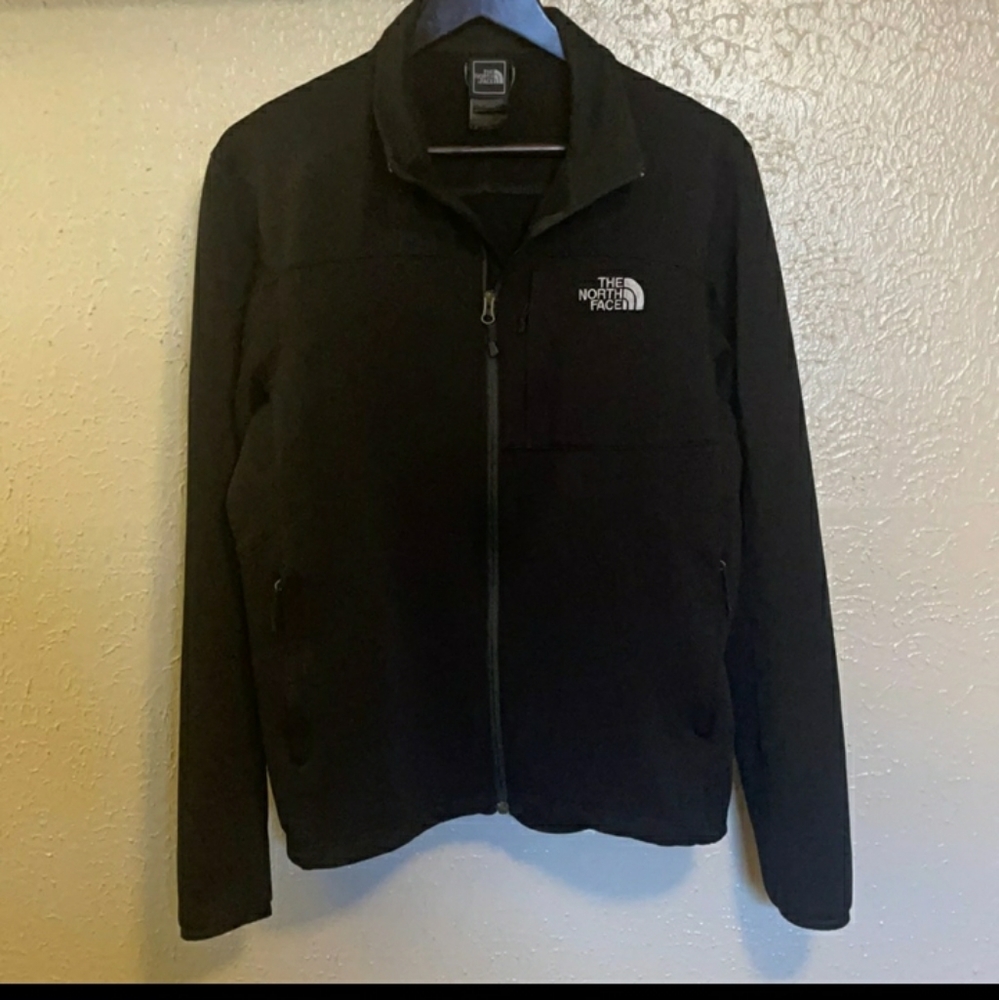 Medium TheNorthFace jacket/fleece. Unisex